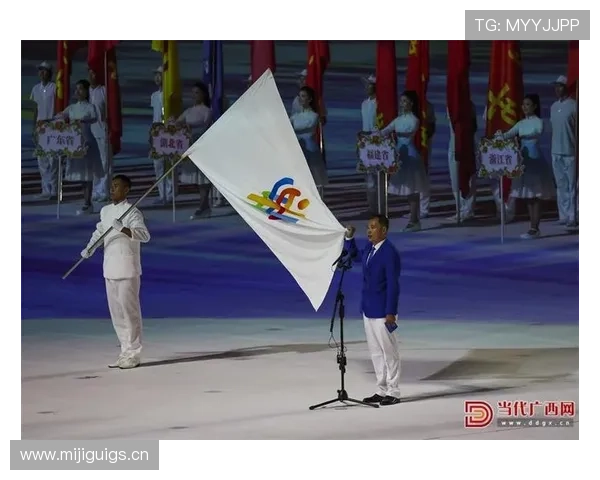 44岁裁判宣誓后造4大争议引热议